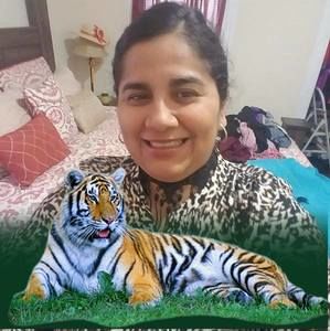 Meet your Posher, Teresa